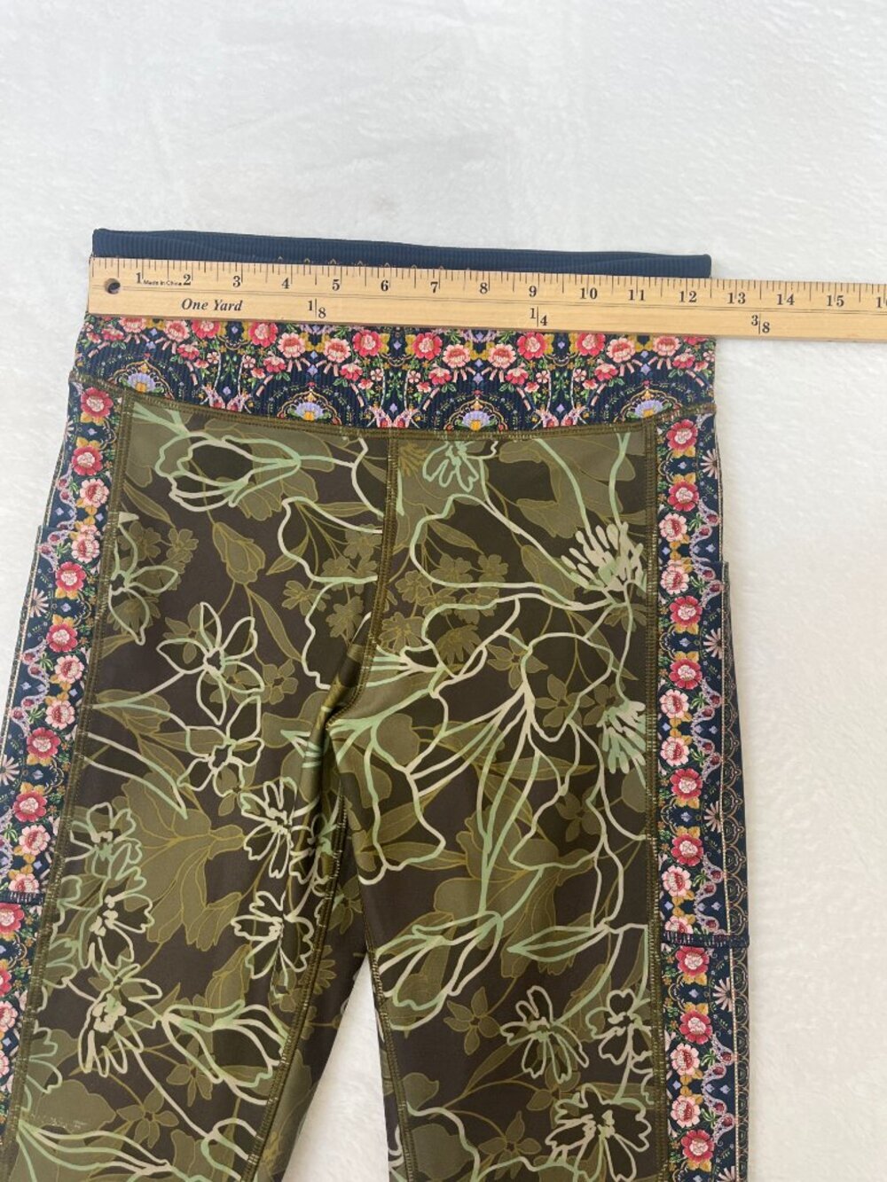 Johnny Was Hirz Camo Floral High Waist Ribbed Waistband Legging Activewear sz S - Picture 8 of 8